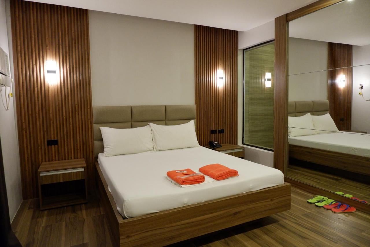 El Vistra Traveller'S Inn Calumpit Экстерьер фото